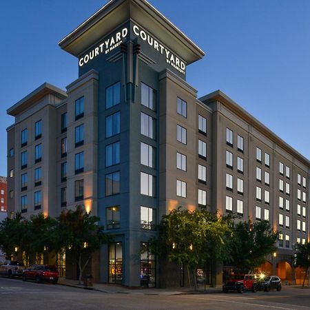 Courtyard By Marriott Wilmington Downtown/Historic District Hotel Exterior photo