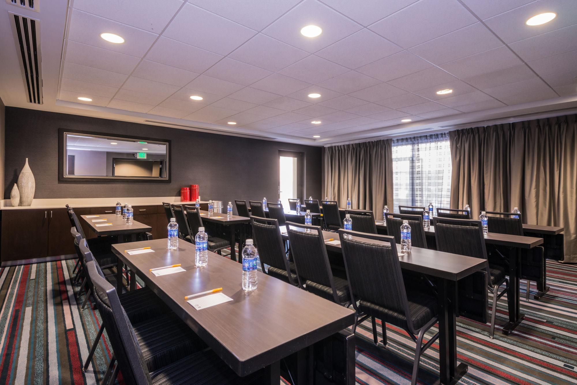 Courtyard By Marriott Wilmington Downtown/Historic District Hotel Exterior photo